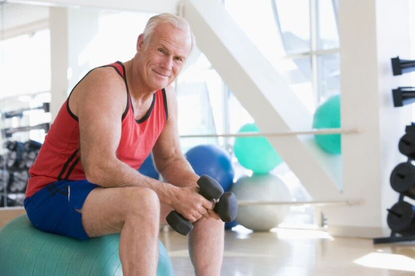 Ushtrime aerobike për të rritur fuqinë pas të 60-ave